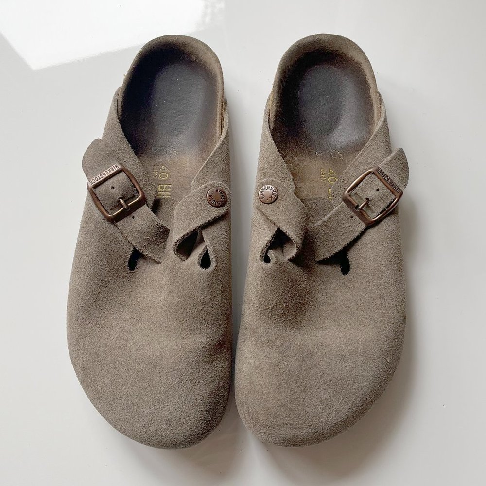 Birkenstock Tan Suede Boston Clogs, Women's size 40 / 9